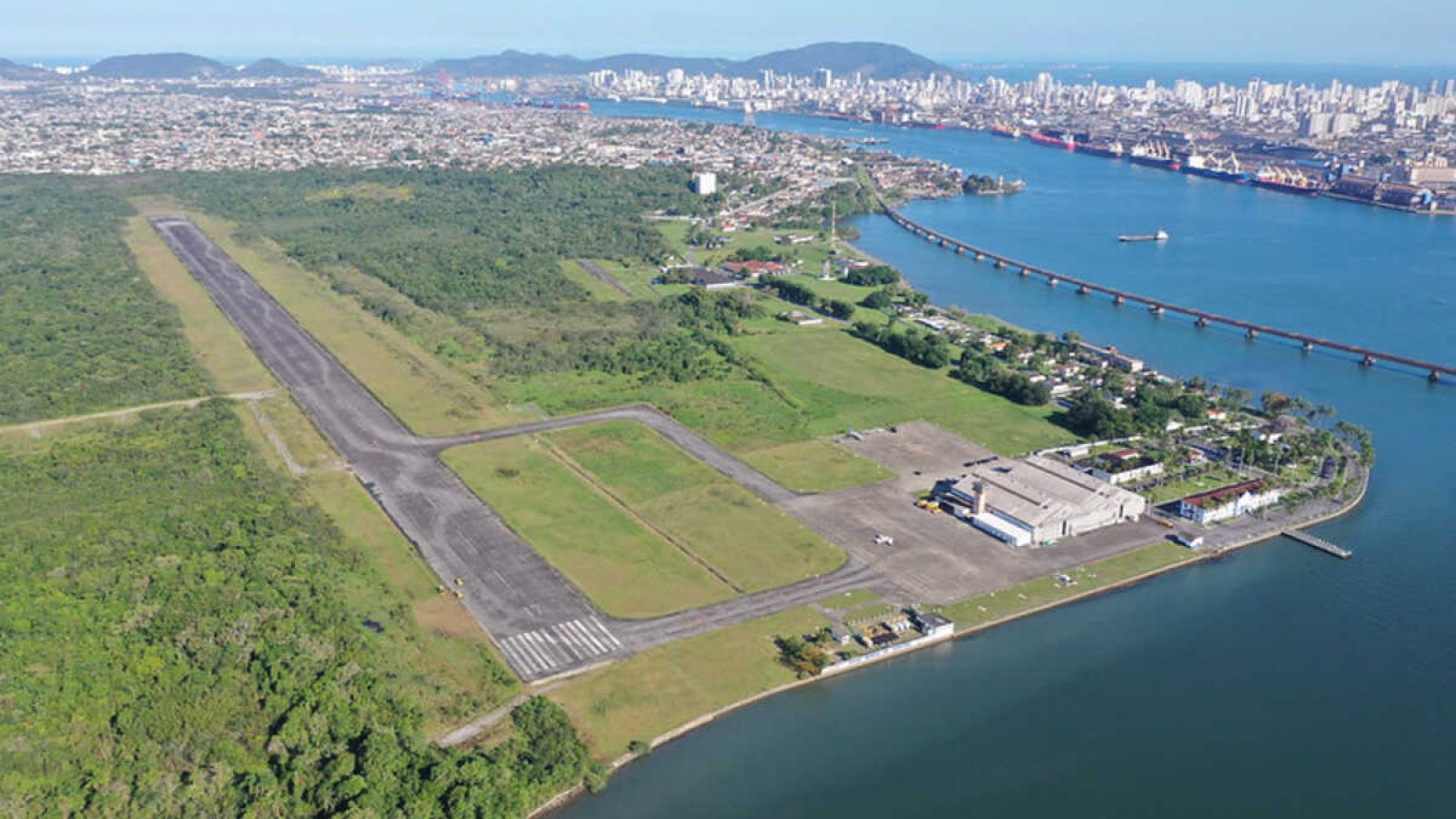 AEROPORFTO GUARUJA