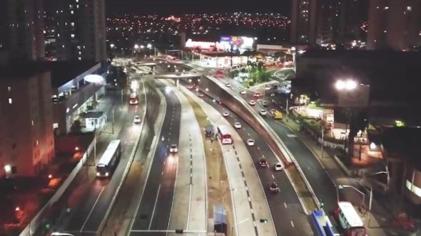 linhas de ônibus 24 horas