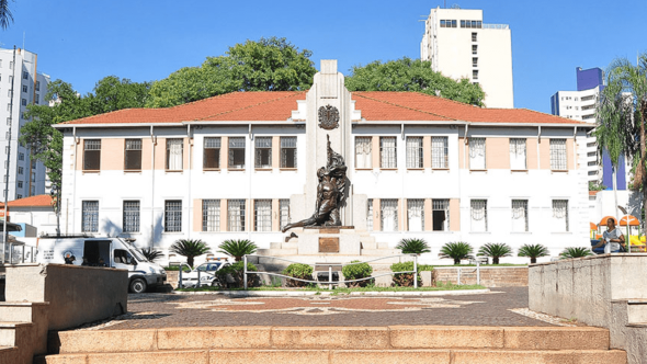 Cine Biblioteca