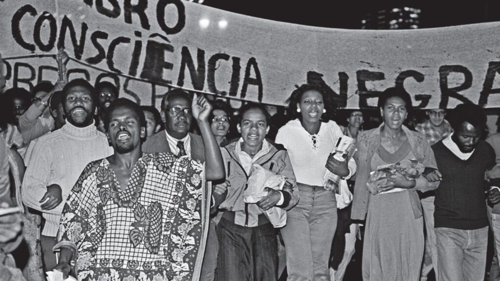 Consciência-negra-manifestação-anos-1970-2-1024x683