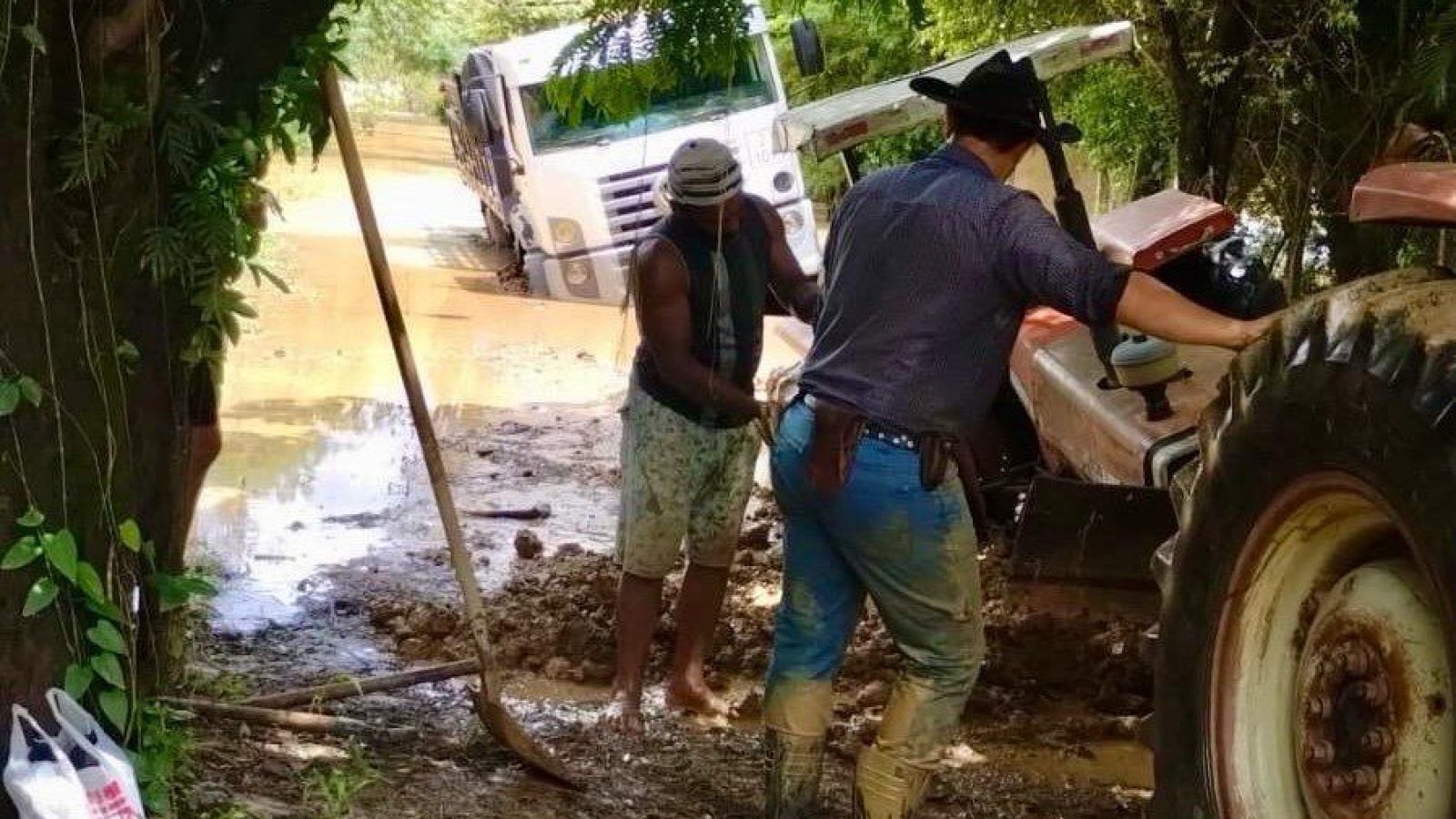 Familias ilhadas em Campinas