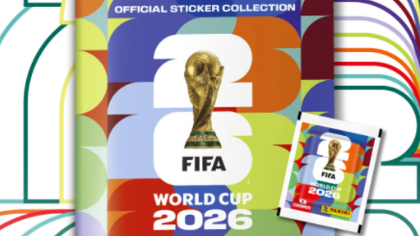 Álbum e pacotes de figurinhas da Copa do Mundo 2026 da Panini em destaque para colecionadores.