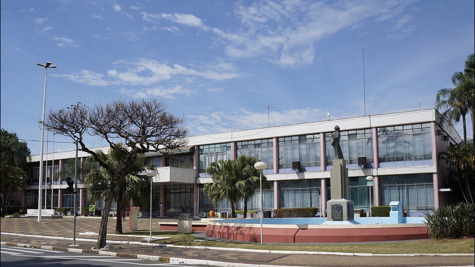 Paço_municipal_de_Valinhos_