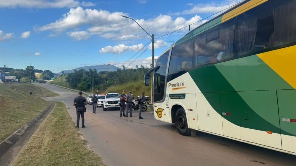 Homem é detido em Bragança suspeito de tentativa de latrocínio (foto: reprodução / PM)