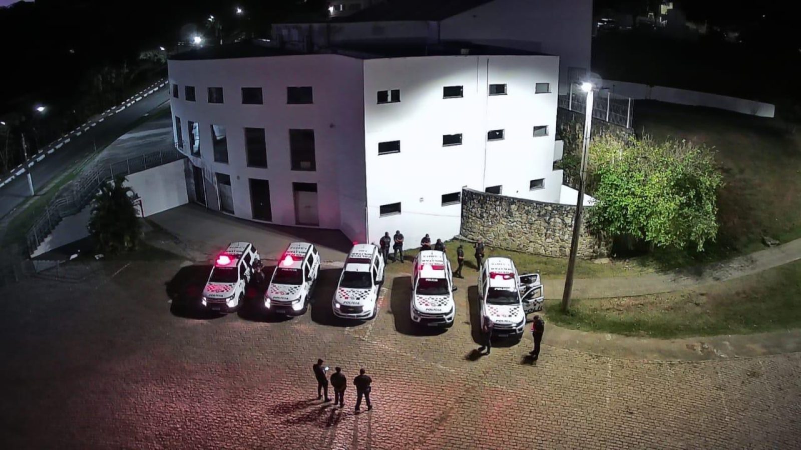 Operação Pronta Resposta realizada em Atibaia (Foto: Reprodução / PM)