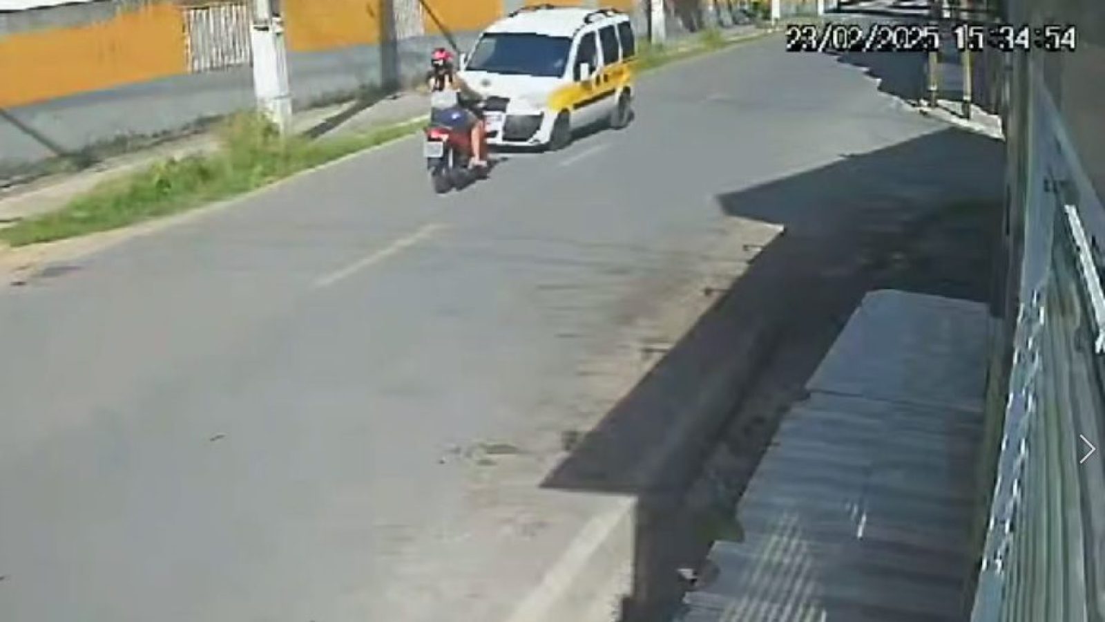 Acidente Itabuna Bahia Moto Van Escolar