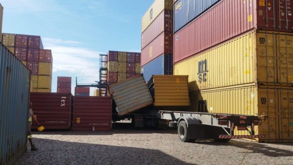 acidente-medlog-container