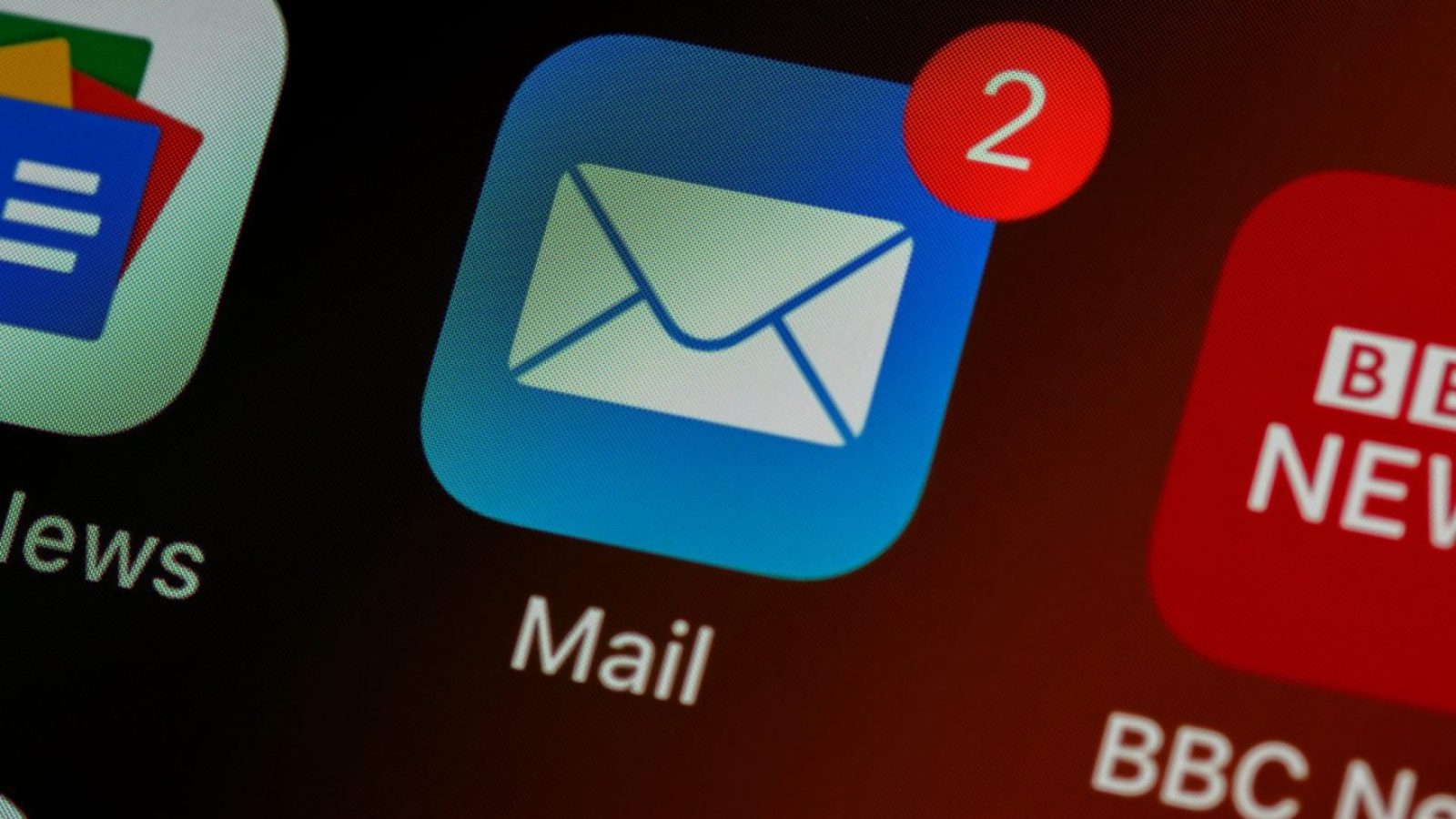Cidades da região bragantina alertam para falsos e-mails (Foto: Unsplash)