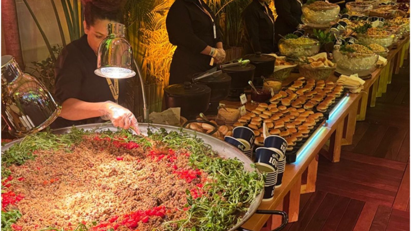 buffet lady gaga