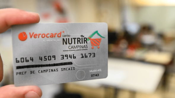 cartão nutrir