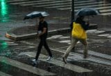Chuva forte tempestade água Andréa Villiers Unsplash