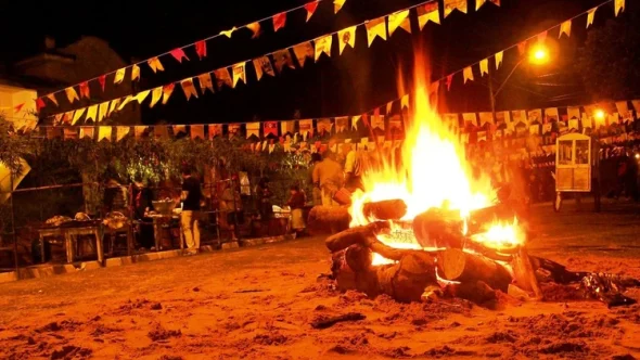 fogueira_na_festa_junina_353579bf76