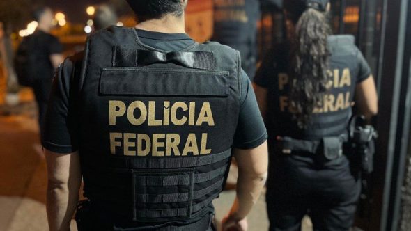 Polícia Federal na Operação Sisamnes (Foto: Divulgação / PF)