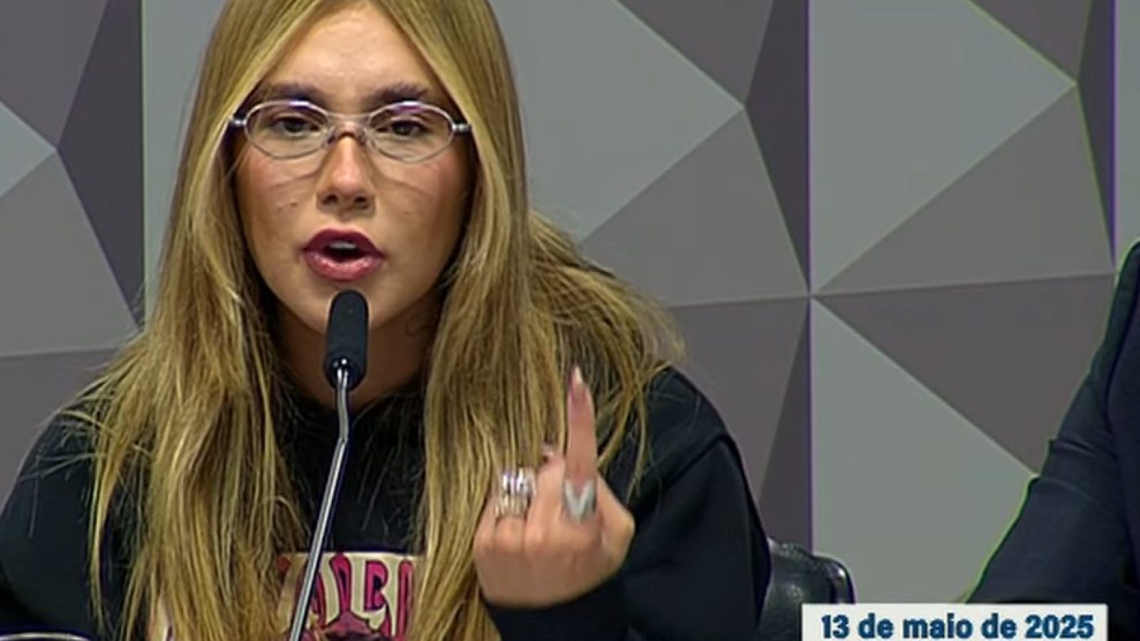 Virgínia Fonseca depõe na CPI das BETS (Foto: TV Senado)