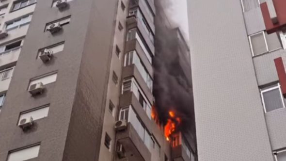 incendio ponta da praia