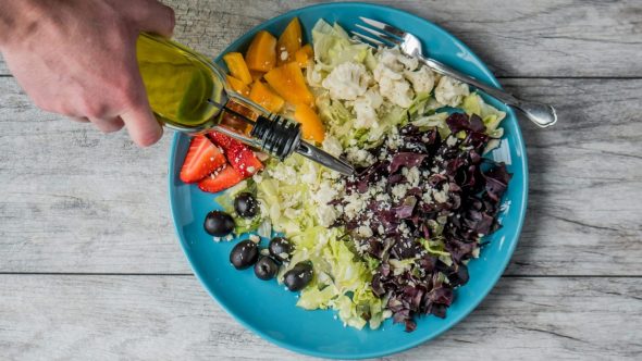 Anvisa proíbe a venda de duas marcas de azeites (Foto: Unsplash)