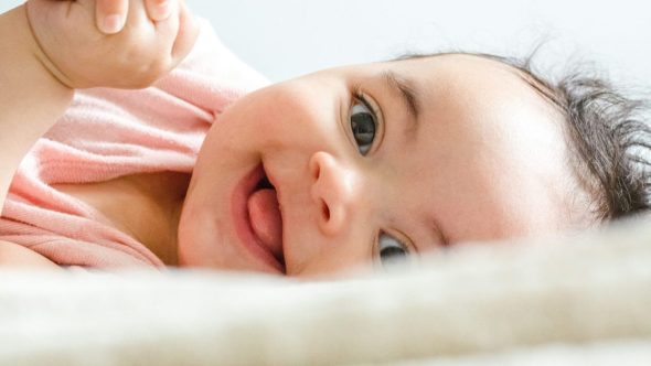 Lista com os nomes de bebês mais registrados no Brasil em 2024