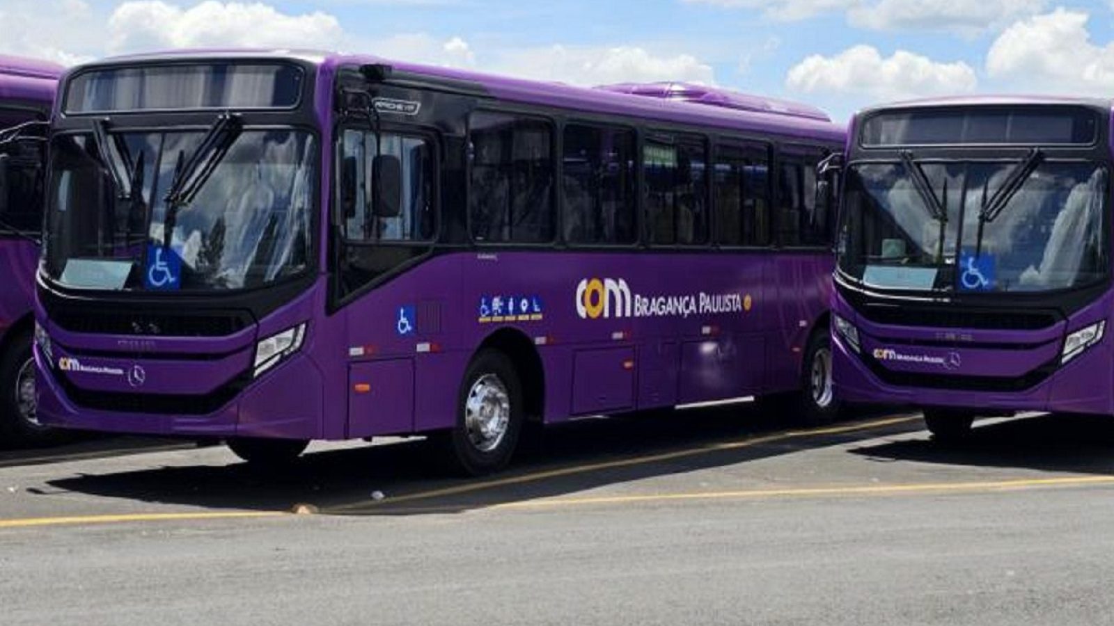 Novos ônibus em Bragança Paulista