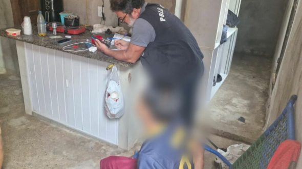 pai é preso suspeito de abusar da filha