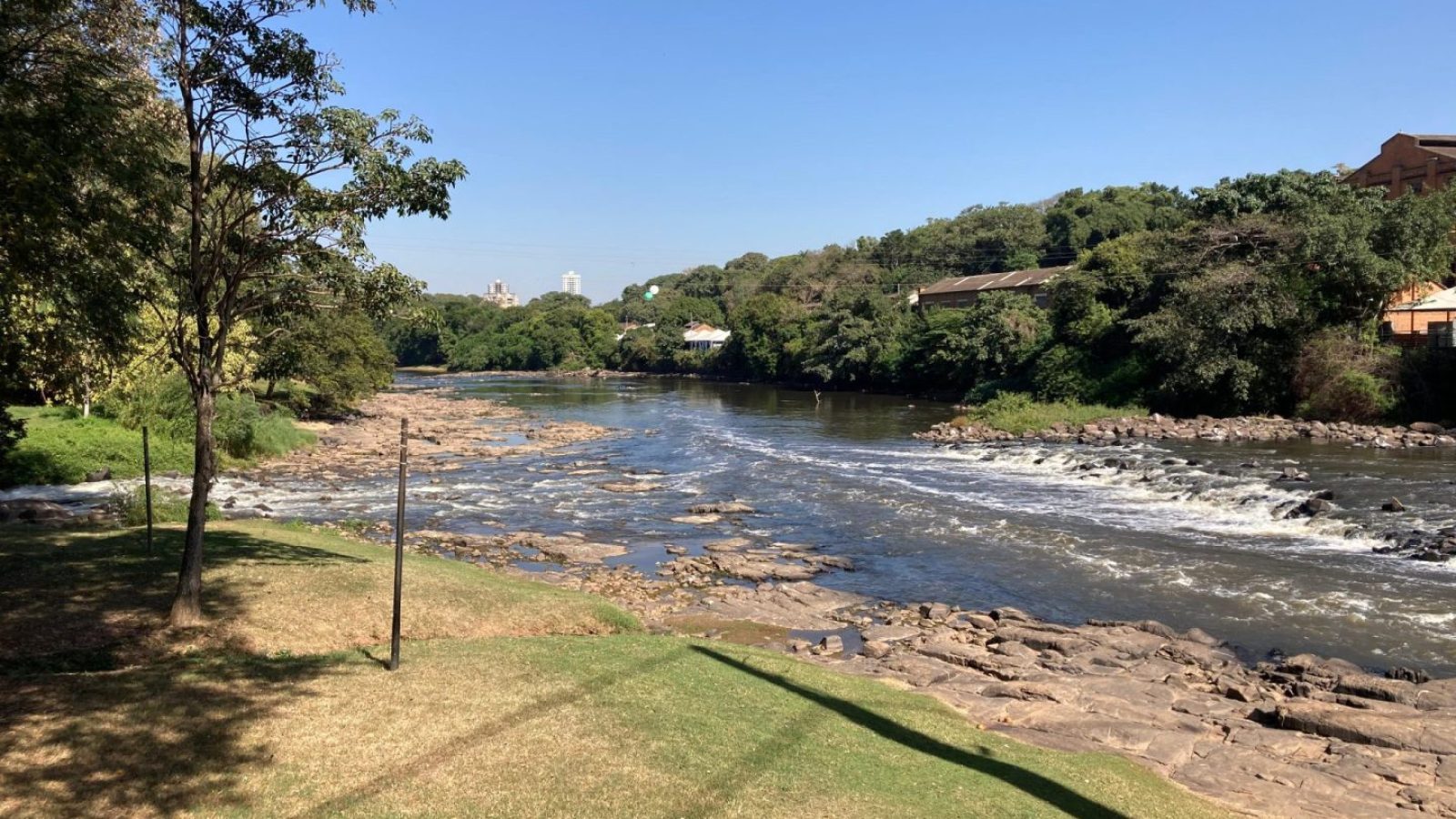 rio piracicaba seca